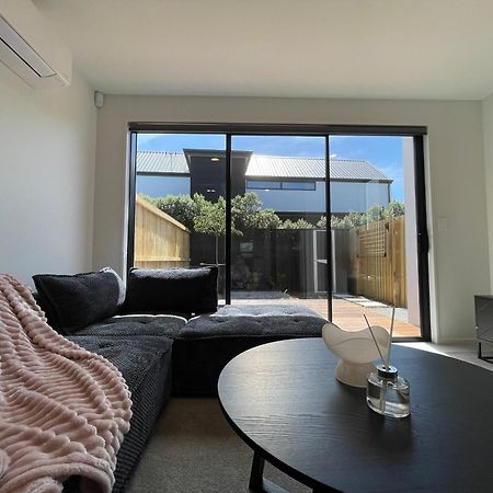 Luxury 2 Bedroom Townhouse Opposite Merivale Mall Κράισττσερτς Εξωτερικό φωτογραφία