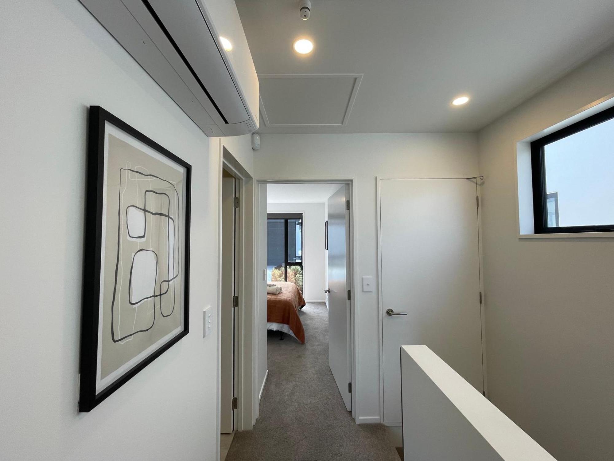 Luxury 2 Bedroom Townhouse Opposite Merivale Mall Κράισττσερτς Εξωτερικό φωτογραφία